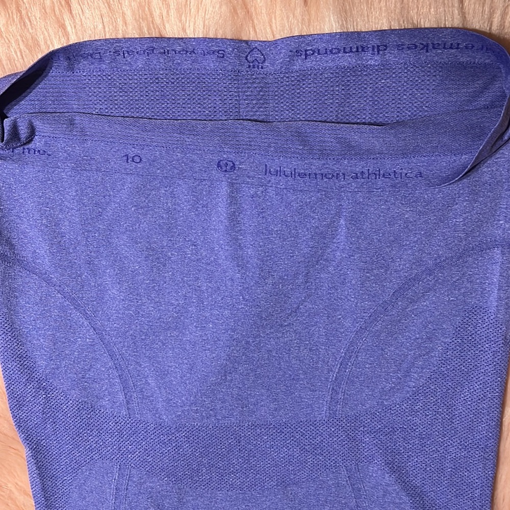 Lululemon Run: Swiftly Tech Short Sleeve
Persian Purple size 10 like New - Picture 13 of 17